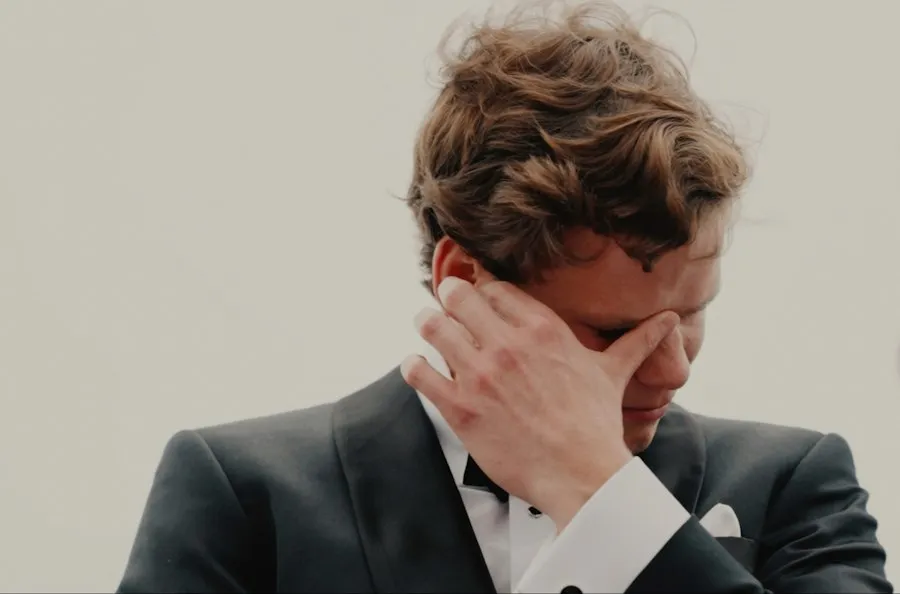 Photo emotional management mistakes